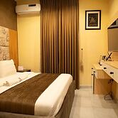 DREAM VIEW HOTEL & SUITES
