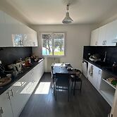 Garden Apartment With Breathtaking Views Over ze