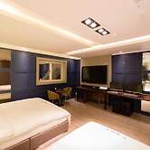 Gyeryong BON Hotel