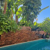Algarve Stunning Villa by Homing