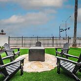 Luxury on Ocean Drive - Sleeps 28