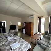 DownTown Guest House