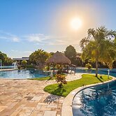 Studio c Piscina e Quadras em Barra de S o Miguel
