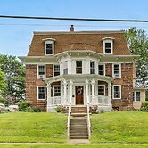 Historic Home 3 Mi to Middletown Main Street