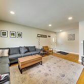 2 Mi to I-88 & Hospital! Extended Naperville Stay