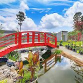 6 Mi to Camp Lejeune! Family Home w/ Koi Pond