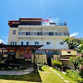 Sakura Yama Resort