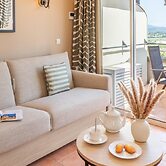 Stay With Private Outdoor Space