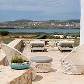 Sunray Pounta Paros Beachfront Villa Near Kitesurf