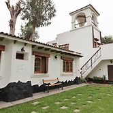 w Spacious 12br Stay w Pool BBQ in Pachacamac