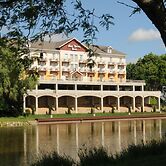 Marv Herzog Hotel