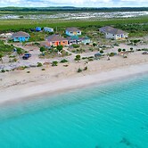 Rollezz Villas Beach Resort