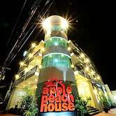 The ApplePeach House