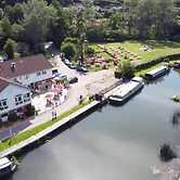 The Riverside Inn