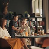 Hjorten Hotell Hitra