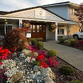 The Marina Inn