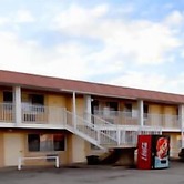 Circle 5 Motel