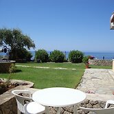 Pelagos Apartments