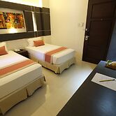 Southpole Central Hotel