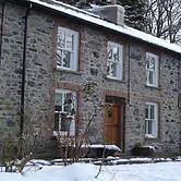 Bronfelin & Troed-y-rhiw Holiday Cottages