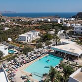 Lambis Studios & Apartments