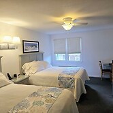 Ocracoke Harbor Inn