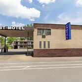 Best Motel By OYO Chicago I-90