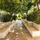 Apartments Trstenica