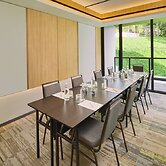 Royal Tulip Gunung Geulis Resort and Golf