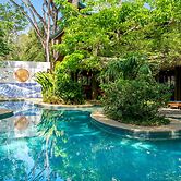 Olas Verdes Hotel