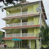 Jardines Vista del Mar Condos