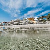 Margarita Sea Side Hotel