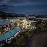 Taumeasina Island Resort