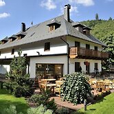 Hotel Singer