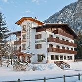 Hotel Cesa Edelweiss