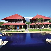 Tulamben Wreck Divers