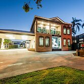 Athena Motel Apartments