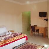 Sunrise Resort Jebel Sham Mountain