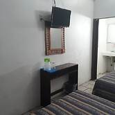 Hotel y Bungalows Los Arcos