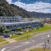 Beachpoint Apartments