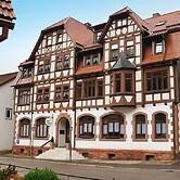 Hotel Restaurant Zur Hallenburg