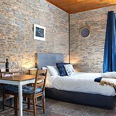 Reillys Wines Heritage Cottages