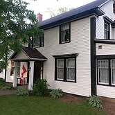 Steamers Bed & Breakfast