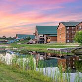 Three Bears Waterpark Resort Near Tomah, Ascend Collection Hotel