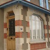 Les Flots Bleus