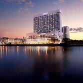 Pullman Miri Waterfront