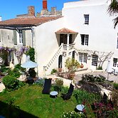 La Maison Douce