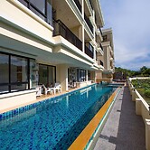 The Lago Apartments by Tropiclook