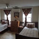 Tilton Inn