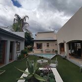 Rene's Guest House